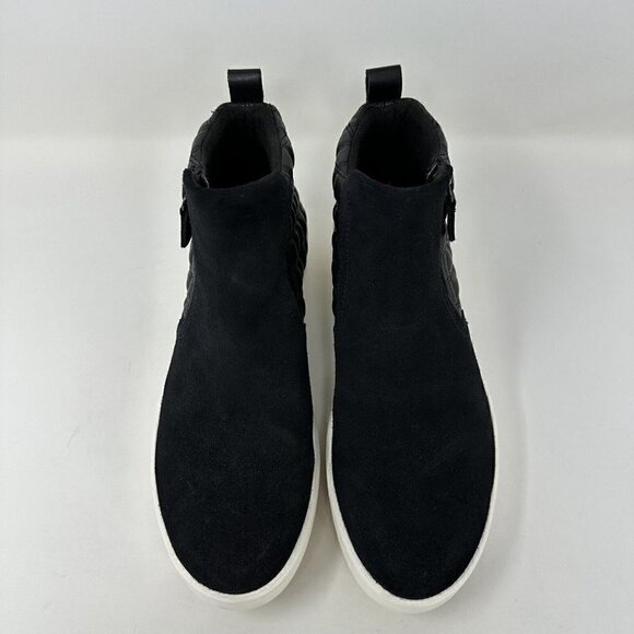 Clarks Ankle Boots Layton Scene black leather zip quilted Size 9.5M - Picture 4 of 13